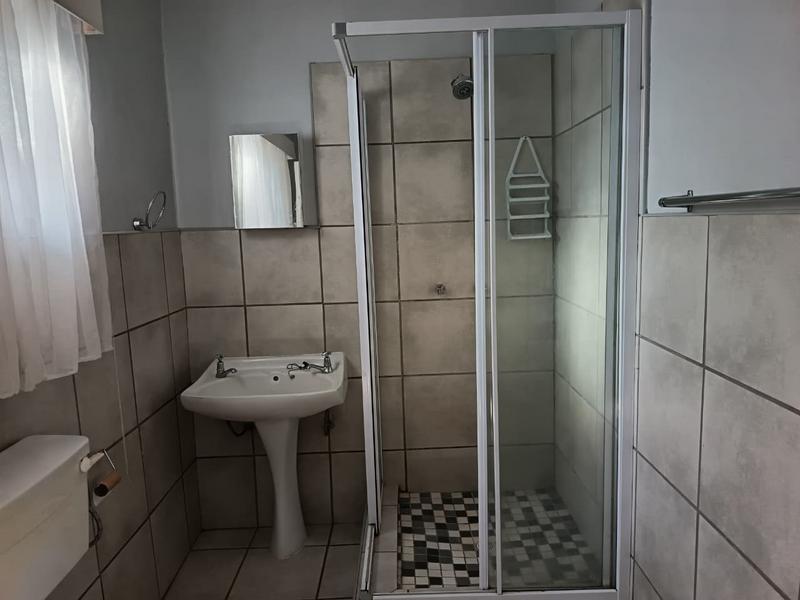 2 Bedroom Property for Sale in Albertinia Western Cape